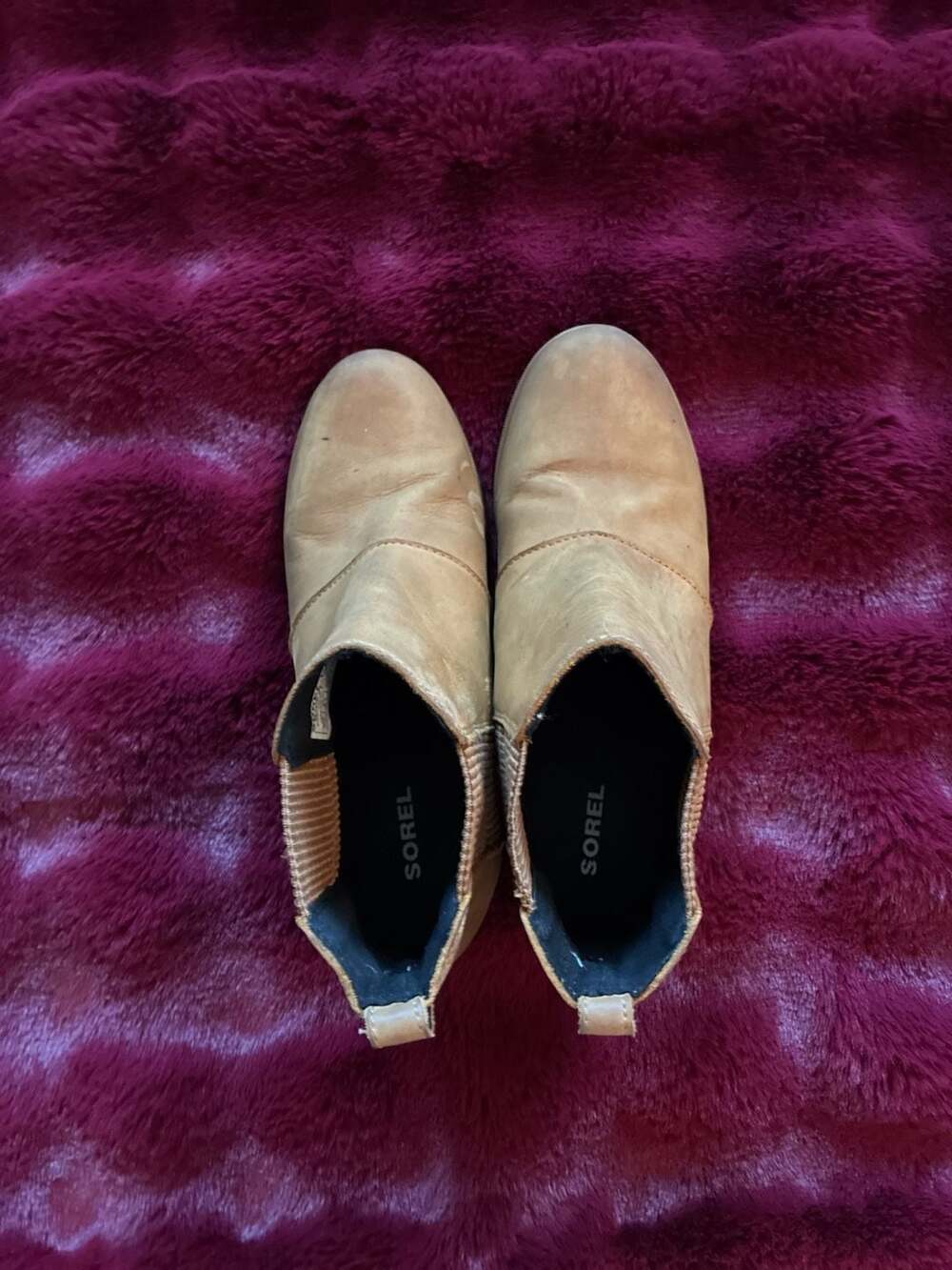 Sorel Joan of Arctic Wedge Chelsea Boots Sz 8.5 A516